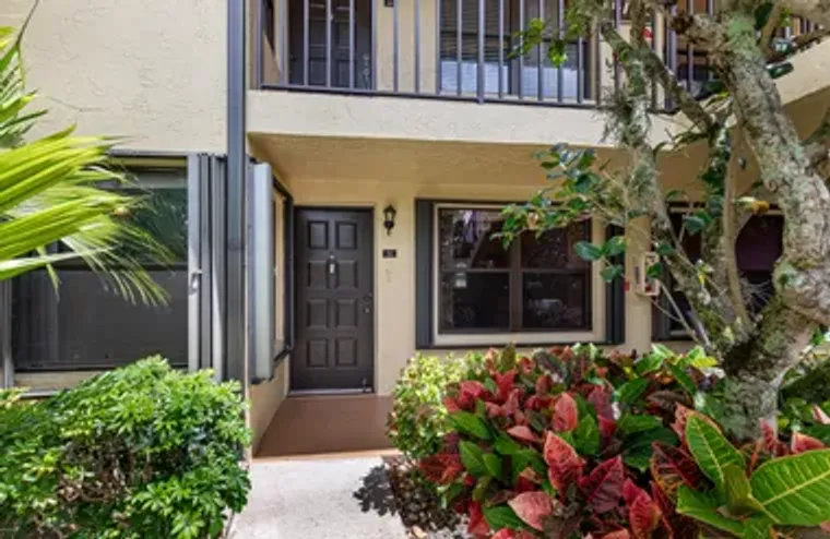 4702 E LUCERNE LAKES BLVD BLVD 103, LAKE..., Lake Worth, FL 33467