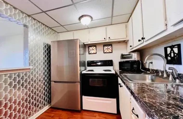 8 NORTHAMPTON A A, WEST PALM BEACH, FL, ..., West Palm Beach, FL 33417