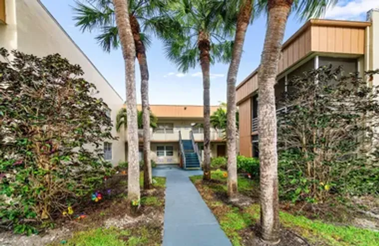 154 PIEDMONT D D, DELRAY BEACH, FL, 3348..., Delray Beach, FL 33484