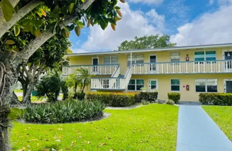 277 CHATHAM N, WEST PALM BEACH, FL, 3341..., West Palm Beach, FL 33417