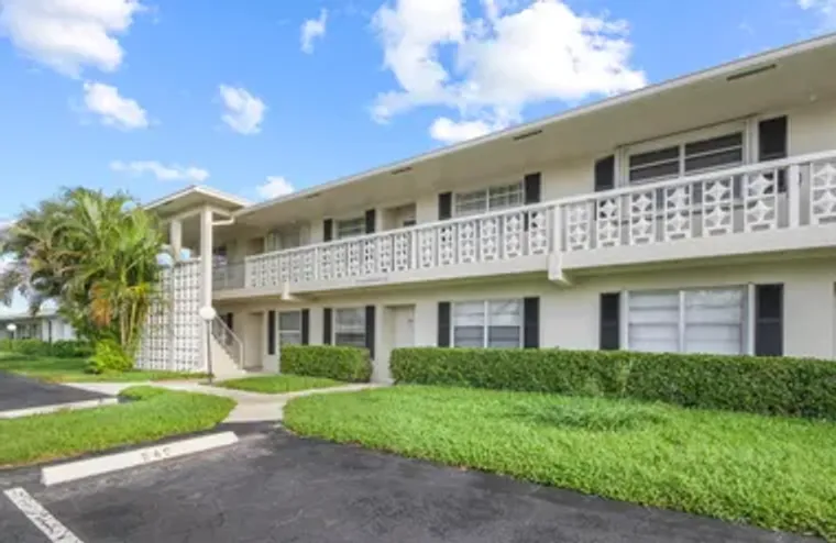 2501 RED HIBISCUS BLVD 201, DELRAY BEACH..., Delray Beach, FL 33445