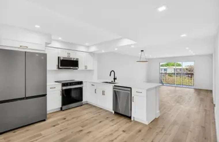 14360 STRATHMORE LN 406, DELRAY BEACH, F..., Delray Beach, FL 33446