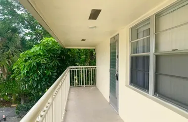 96 HASTINGS F F, WEST PALM BEACH, FL, 33..., West Palm Beach, FL 33417