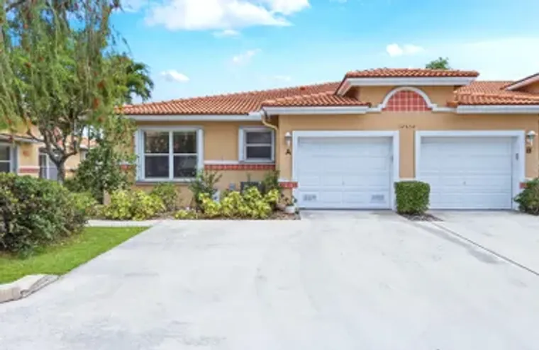 12658 CRYSTAL POINTE DR A, BOYNTON BEACH..., Boynton Beach, FL 33437