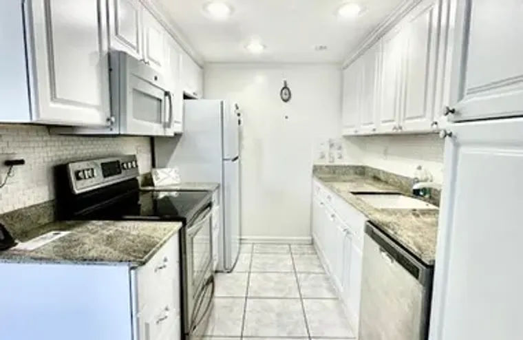 1080 EXETER E, BOCA RATON, FL, 33434, Boca Raton, FL 33434