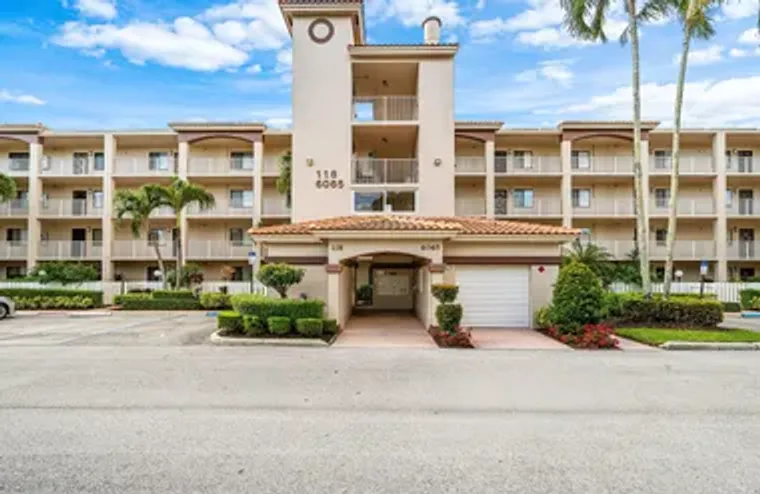 6065 POINTE REGAL CIR, DELRAY BEACH, FL,..., Delray Beach, FL 33484
