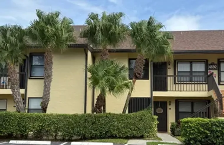 4692 LUCERNE LAKES BLVD 103, GREENACRES,..., Greenacres, FL 33467