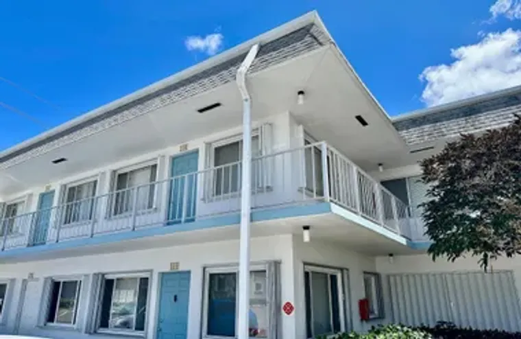 2880 LAKE OSBORNE DR 210, LAKE WORTH BEA..., Lake Worth Beach, FL 33461