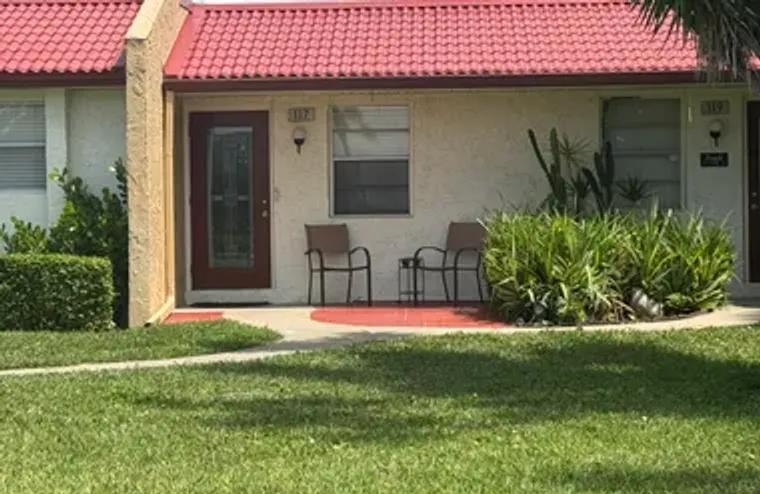 117 GOLDEN RIVER DR, WEST PALM BEACH, FL..., West Palm Beach, FL 33411