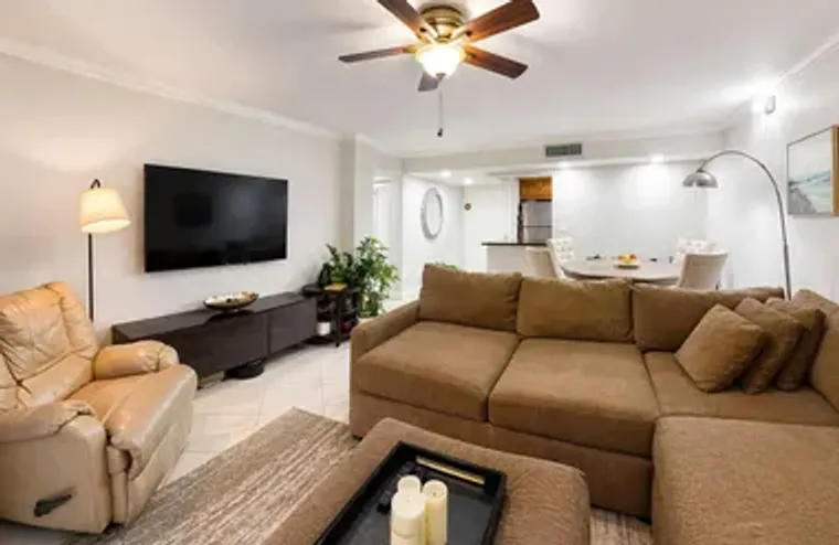 5160 LAS VERDES CIR 103, DELRAY BEACH, F..., Delray Beach, FL 33484