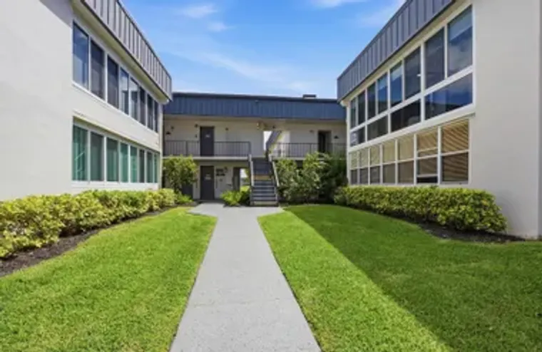 563 PIEDMONT L L, DELRAY BEACH, FL, 3348..., Delray Beach, FL 33484