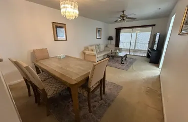 6600 ROYAL PALM BLVD 304B, MARGATE, FL, ..., Margate, FL 33063