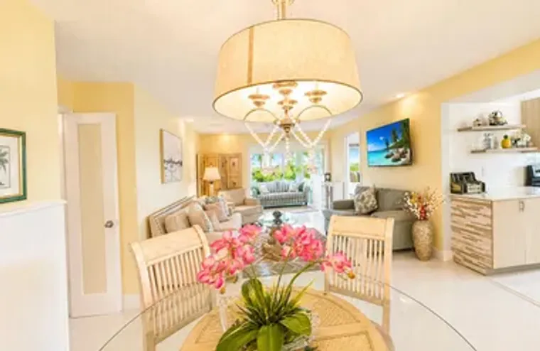 12 COLONIAL CLUB DR 305, BOYNTON BEACH, ..., Boynton Beach, FL 33435