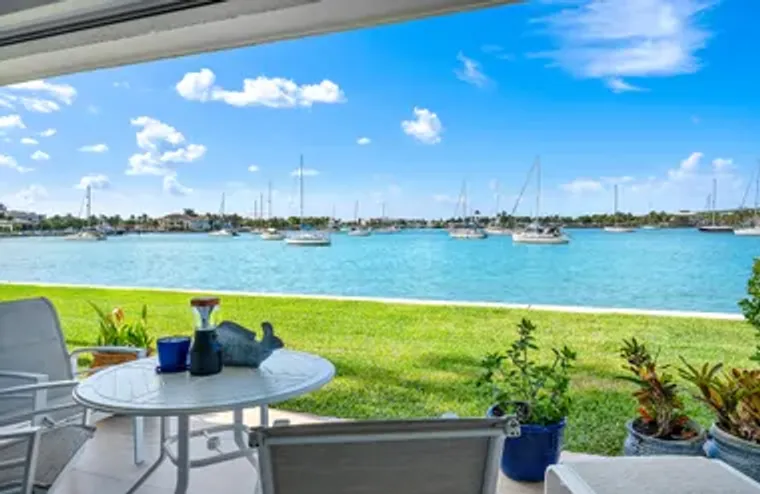 1051 SUGAR SANDS BLVD 156, SINGER ISLAND..., Singer Island, FL 33404