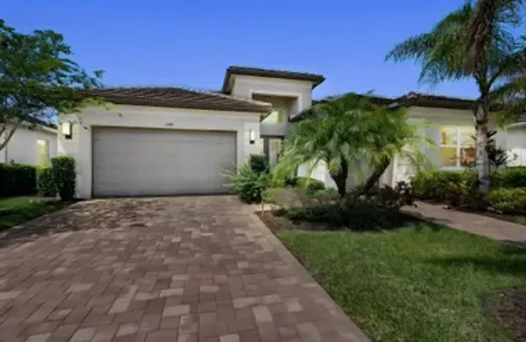 11699 SW CORONADO SPRINGS DR, PORT ST. L..., Port St. Lucie, FL 34987