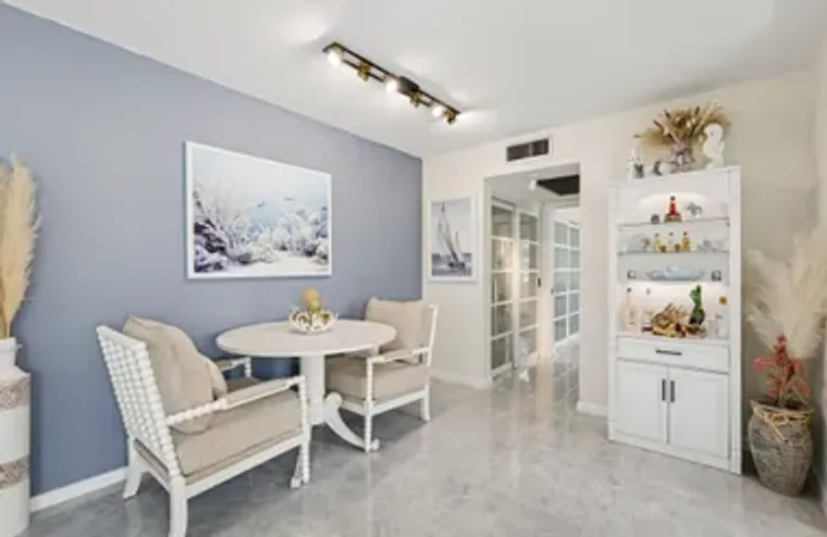 125 OAKRIDGE J 125, DEERFIELD BEACH, FL,..., Deerfield Beach, FL 33442