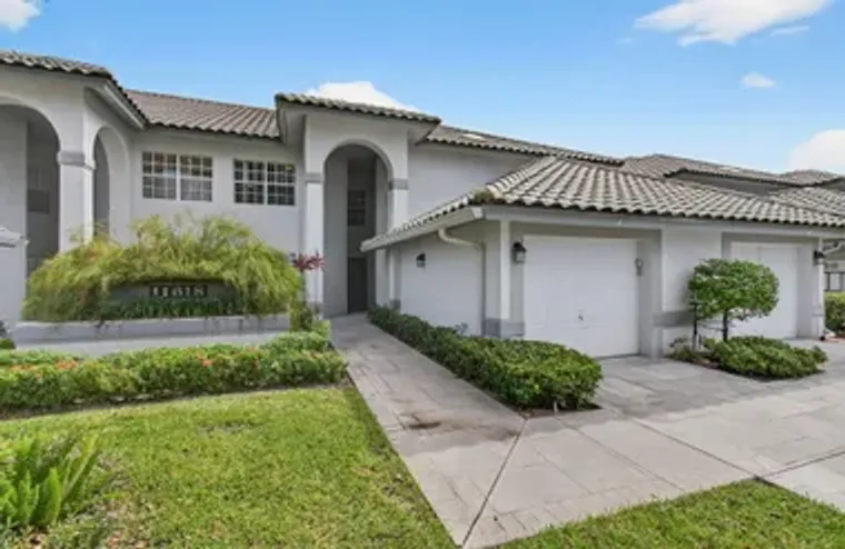 11675 BRIARWOOD CIR 2, BOYNTON BEACH, FL..., Boynton Beach, FL 33437