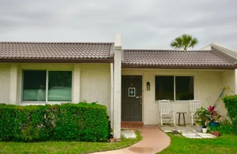 449 GOLDEN RIVER DR, WEST PALM BEACH, FL..., West Palm Beach, FL 33411