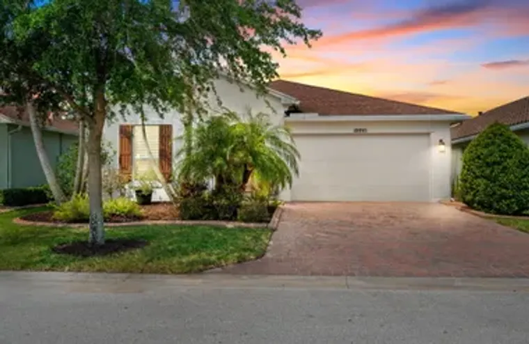 10095 SW INDIAN LILAC TRL, PORT ST. LUCI..., Port St. Lucie, FL 34987