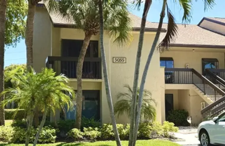 5055 OAKHILL LN 221, DELRAY BEACH, FL, 3..., Delray Beach, FL 33484