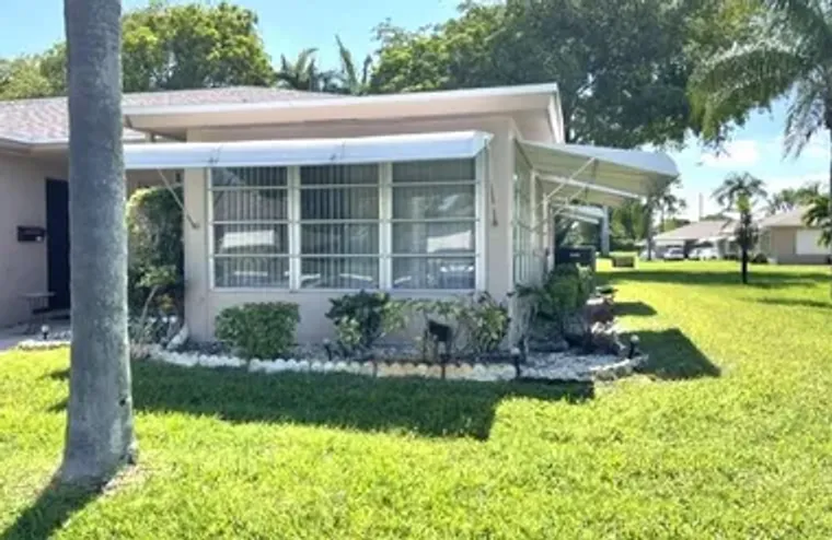 1350 HIGH POINT WAY WAY D, DELRAY BEACH,..., Delray Beach, FL 33445