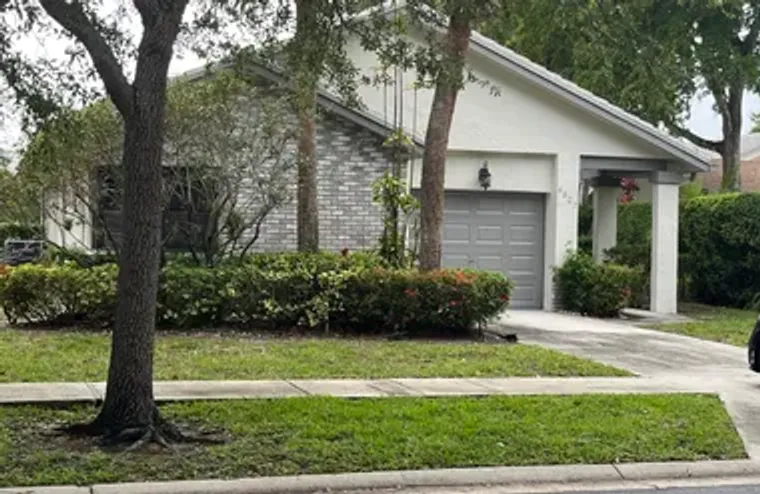 4807 BOXWOOD CIR 4807, BOYNTON BEACH, FL..., Boynton Beach, FL 33436