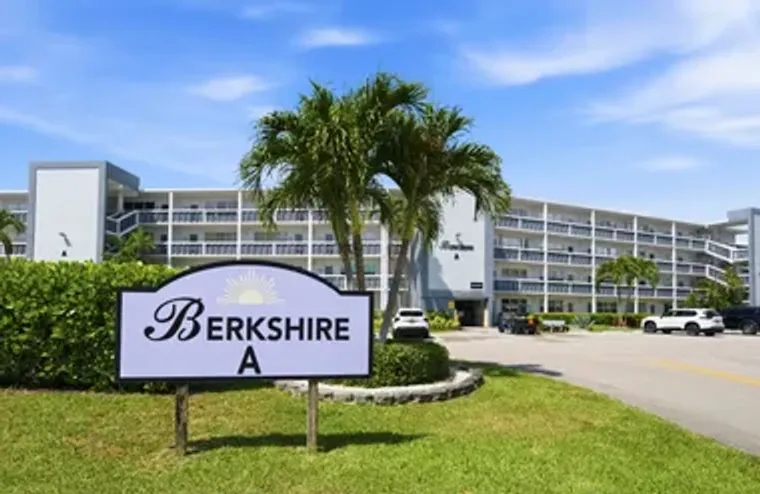 4002 BERKSHIRE 4002, DEERFIELD BEACH, FL..., Deerfield Beach, FL 33442
