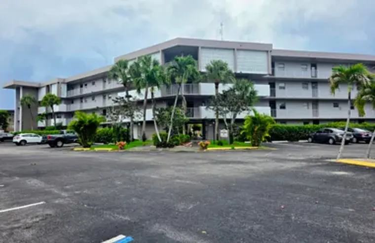 2800 NW 47TH TER 206B, LAUDERDALE LAKES,..., Lauderdale Lakes, FL 33313