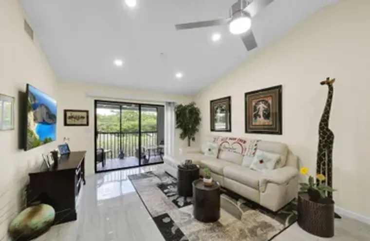 15011 ASHLAND CIR 23, DELRAY BEACH, FL, ..., Delray Beach, FL 33484