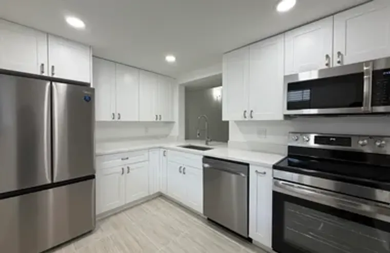 5220 LAS VERDES CIR 317, DELRAY BEACH, F..., Delray Beach, FL 33484
