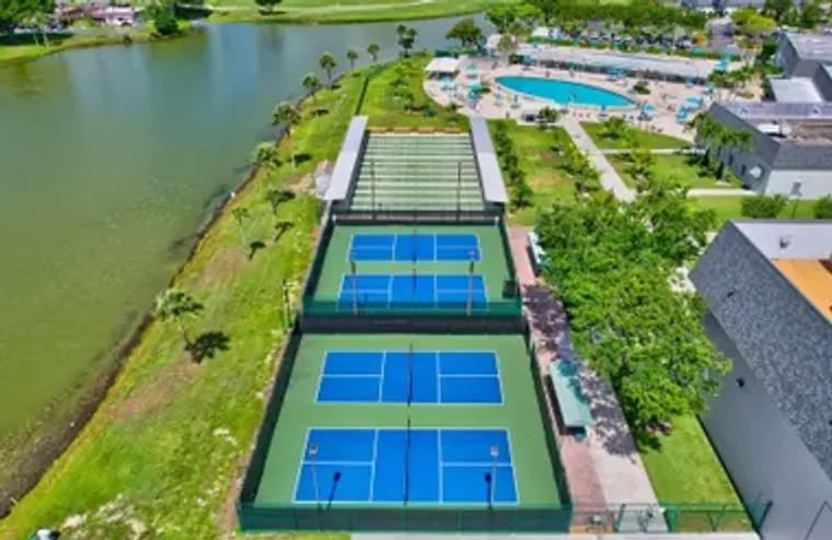 270 BRITTANY F 607, DELRAY BEACH, FL, 33..., Delray Beach, FL 33446