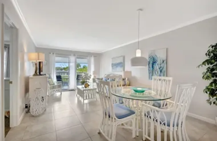 154 LAKE MERYL DR 255, WEST PALM BEACH, ..., West Palm Beach, FL 33411