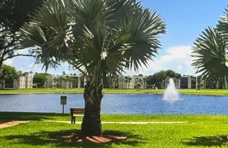 5220 LAS VERDES CIR, DELRAY BEACH, FL, 3..., Delray Beach, FL 33484