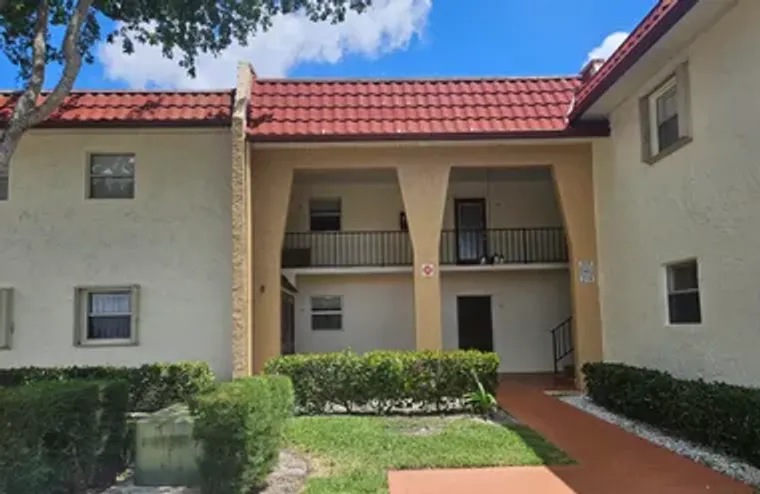 217 LAKE DORA DR 217, WEST PALM BEACH, F..., West Palm Beach, FL 33411