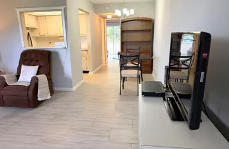 162 WINDSOR H H, WEST PALM BEACH, FL, 33..., West Palm Beach, FL 33417
