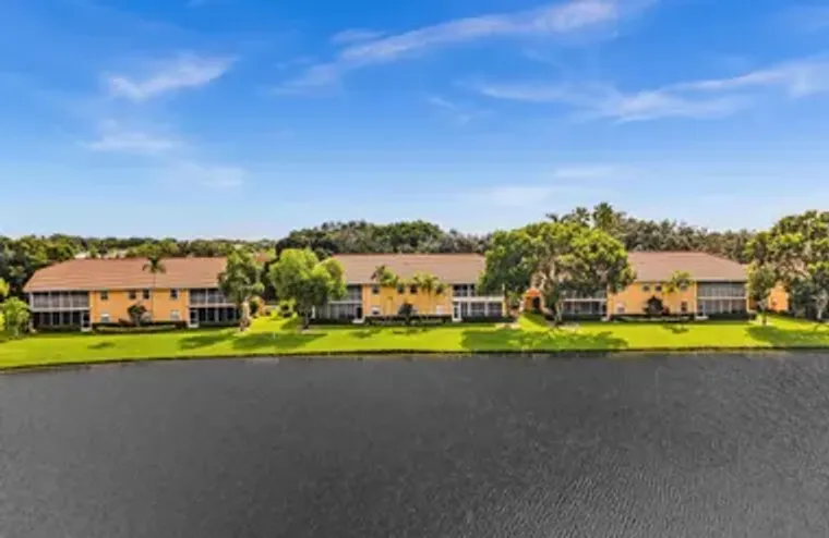 9589 SHADYBROOK DR 201, BOYNTON BEACH, F..., Boynton Beach, FL 33437