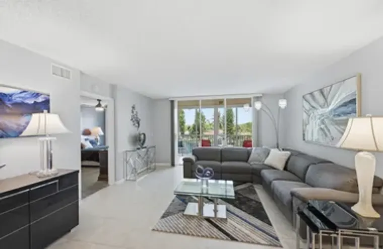 9587 WELDON CIR B308, TAMARAC, FL, 33321, Tamarac, FL 33321