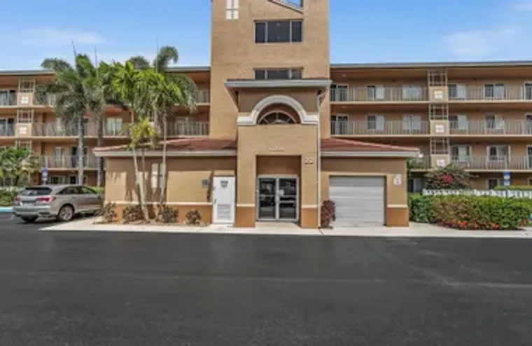 12511 IMPERIAL ISLE DR 402, BOYNTON BEAC..., Boynton Beach, FL 33437