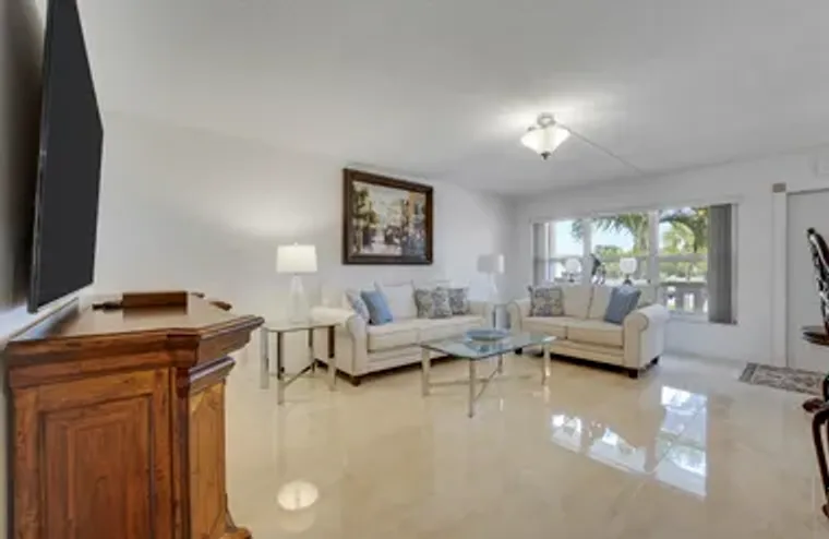 210 WELLINGTON E, WEST PALM BEACH, FL, 3..., West Palm Beach, FL 33417