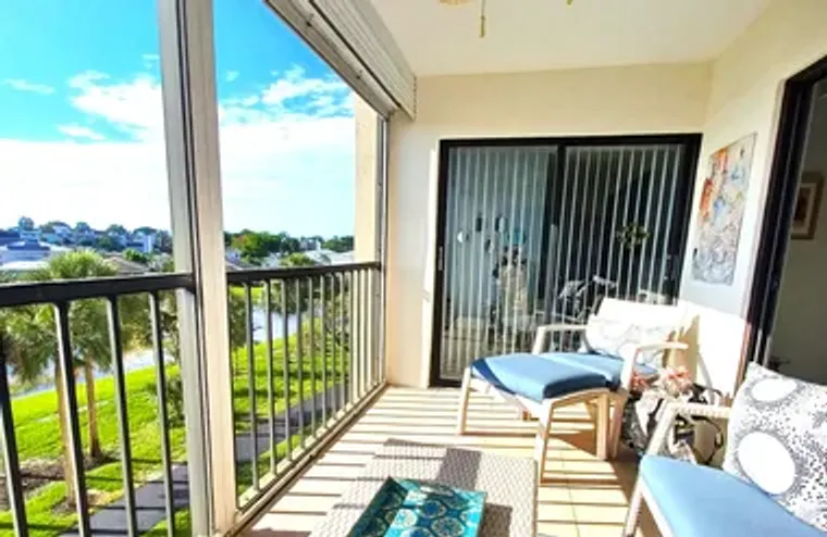 7260 KINGHURST DR 406, DELRAY BEACH, FL,..., Delray Beach, FL 33446