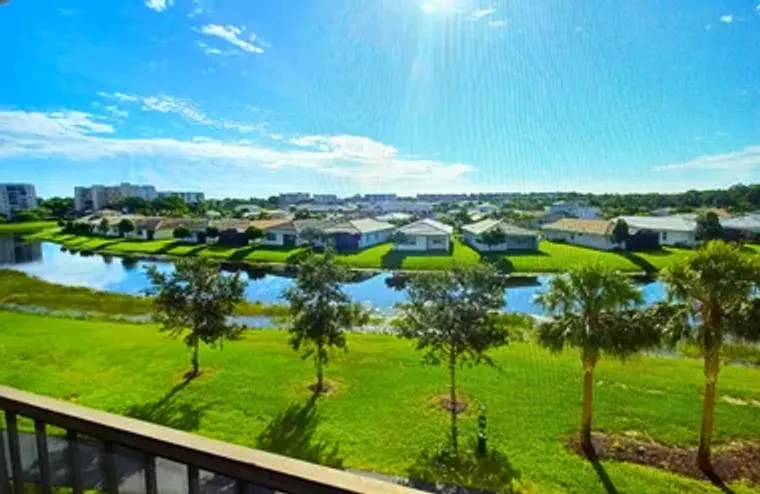 7260 KINGHURST DR 406, DELRAY BEACH, FL,..., Delray Beach, FL 33446