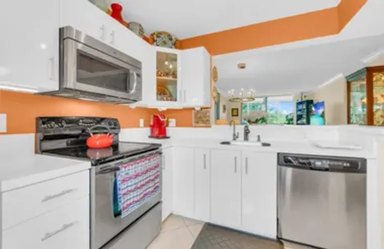 6795 HUNTINGTON LN 306, DELRAY BEACH, FL..., Delray Beach, FL 33446
