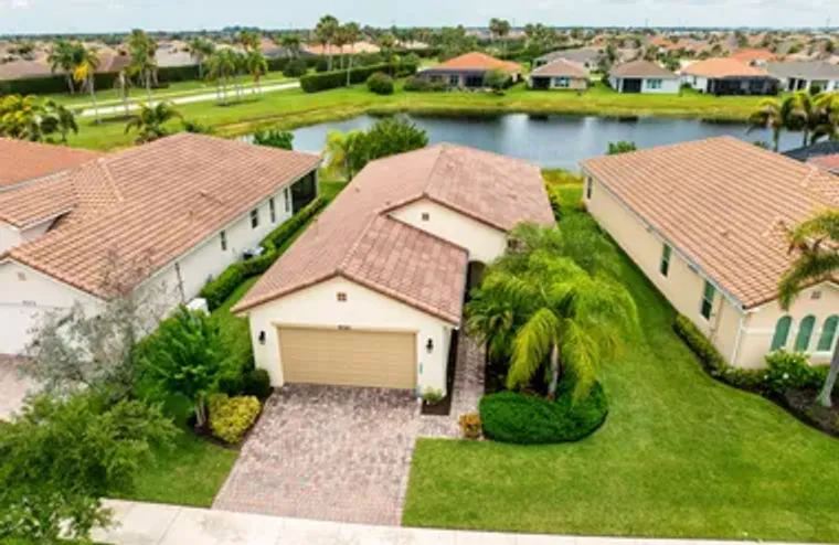 9763 SW CHESTWOOD AVE, PORT ST. LUCIE, F..., Port St. Lucie, FL 34987