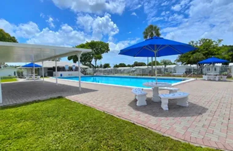 2501 W GOLF BLVD 127, POMPANO BEACH, FL,..., Pompano Beach, FL 33064