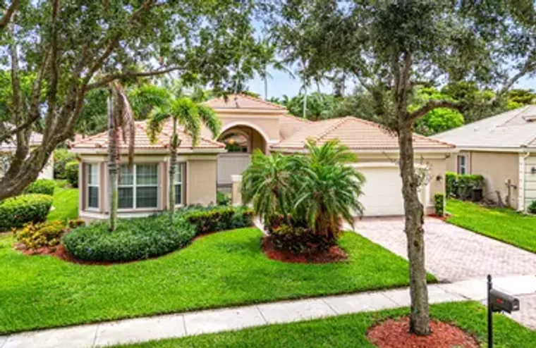 6968 CORNING CIR, BOYNTON BEACH, FL, 334..., Boynton Beach, FL 33437