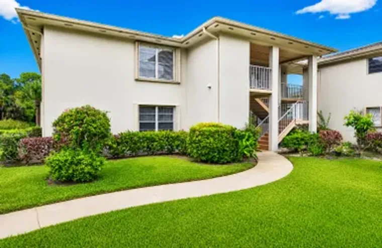 1 LAKE VISTA TRL 207, PORT ST. LUCIE, FL..., Port St. Lucie, FL 34952