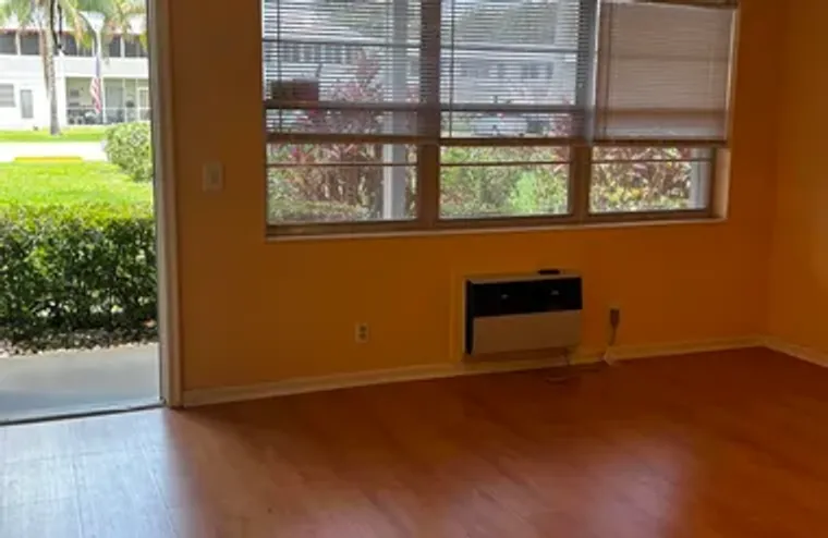 4 SUSSEX, WEST PALM BEACH, FL, 33417, West Palm Beach, FL 33417