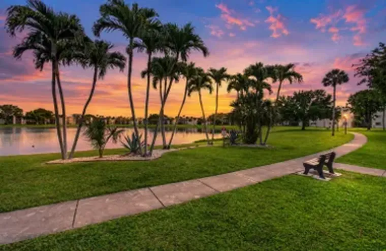 5190 LAS VERDES CIR 108, DELRAY BEACH, F..., Delray Beach, FL 33484