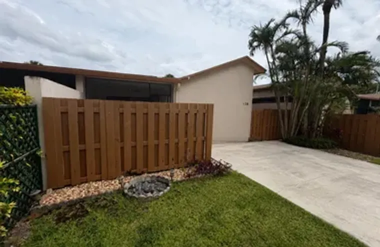 2400 SW 19TH AVE 128, BOYNTON BEACH, FL,..., Boynton Beach, FL 33426