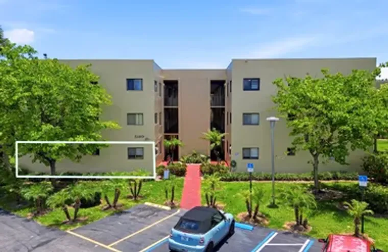 5160 LAS VERDES CIR 101, DELRAY BEACH, F..., Delray Beach, FL 33484
